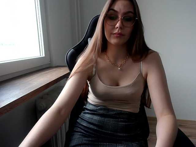 Fotografije TiaLove lets have fun and explore each others bodies and minds :P :* joi, cbt, cei, sph, domination, roleplays, dirty talk