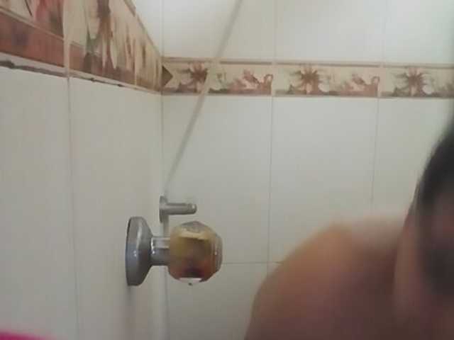 Oddajajo posnetke zaslona tifanydaniel