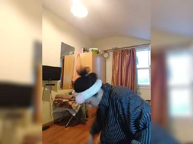 Oddajajo posnetke zaslona Tigra82