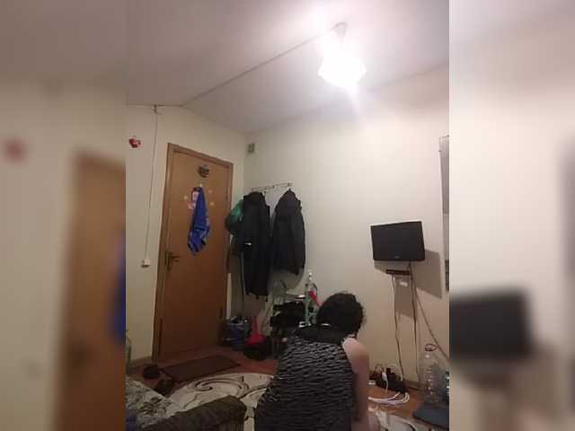 Oddajajo posnetke zaslona Tigra82