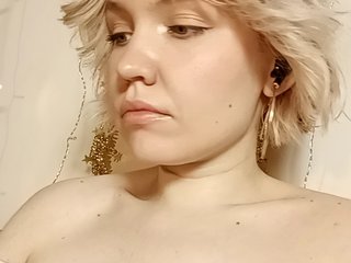 Erotični video klepet LadyAnny