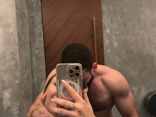 Erotični video klepet Tina-Tigran