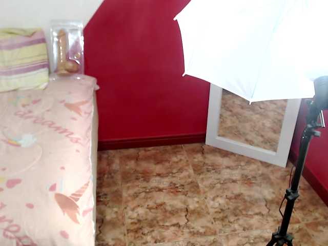 Oddajajo posnetke zaslona tinabrowm