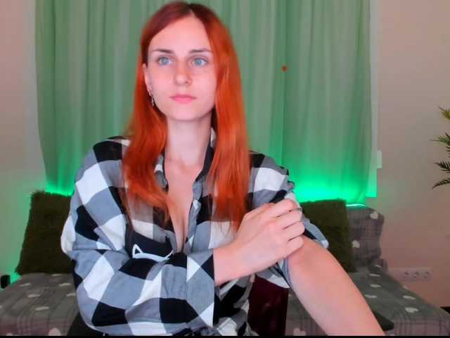 Oddajajo posnetke zaslona TinaCutie