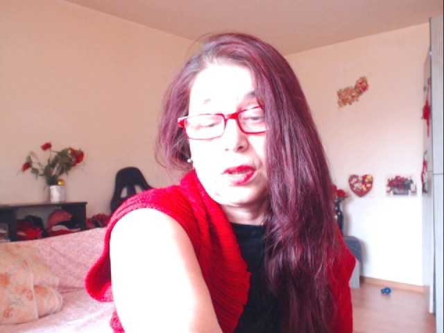 Oddajajo posnetke zaslona Tinakiss