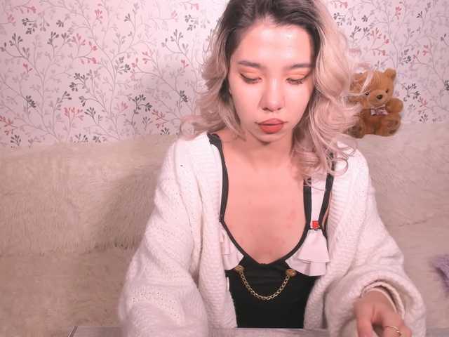 Fotografije tinitot Hey hi there! Im Lina and im new here! Lets have fun with me and be my first ;) Use my random level just a 25 tokens =)