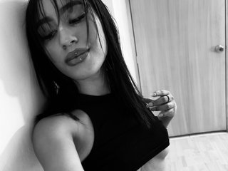 Erotični video klepet tiny-sarah1