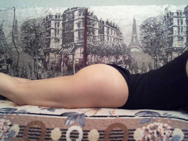 Fotografije TinyJane Hi! I'm Jane! I love and want to be naughty! I will go with you to a group or private!