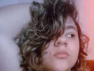 Erotični video klepet tuti-lii