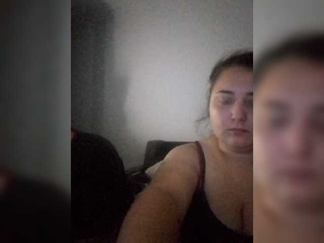 Oddajajo posnetke zaslona Tutwics0