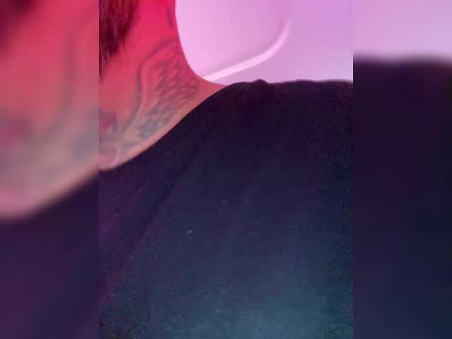 Oddajajo posnetke zaslona Twins666