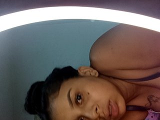 Erotični video klepet Twolatinshott