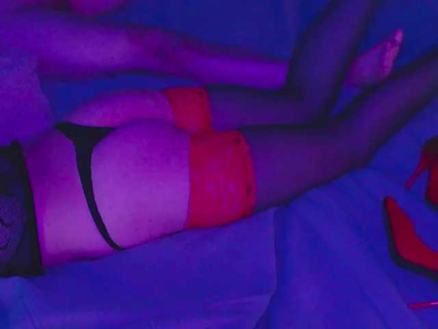 Oddajajo posnetke zaslona TwoRed