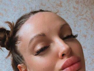 Erotični video klepet Tytione