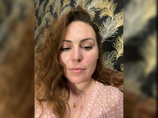 Oddajajo posnetke zaslona Super_Lady