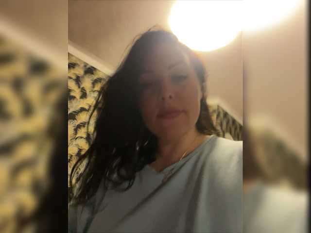 Oddajajo posnetke zaslona Super_Lady