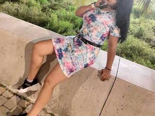 Erotični video klepet Vaiolet-smith