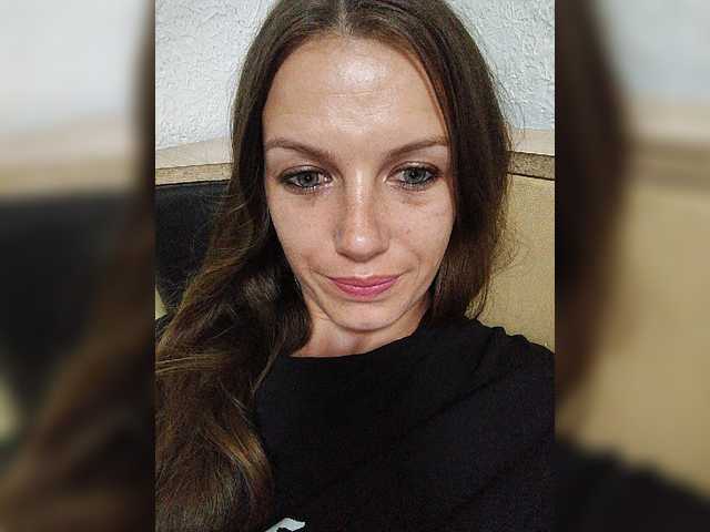 Oddajajo posnetke zaslona ValeriyaAngel