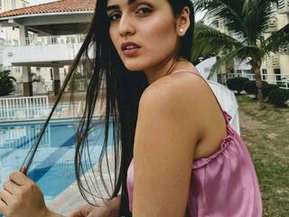 Erotični video klepet Valery-Cherry