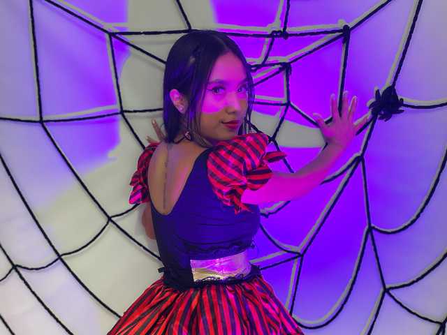 Fotografija profila VANESSAQUEEN2