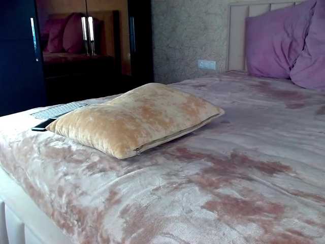 Oddajajo posnetke zaslona verabrunette