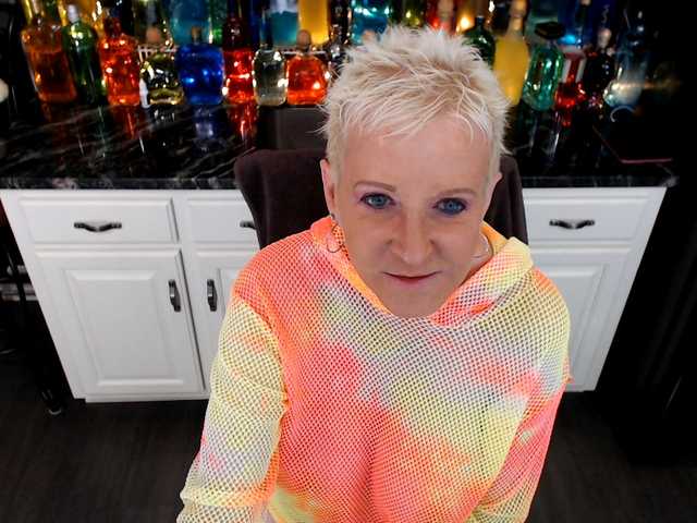 Oddajajo posnetke zaslona Veronicablu