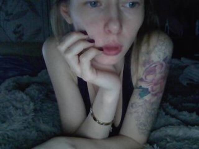 Oddajajo posnetke zaslona Ladadada