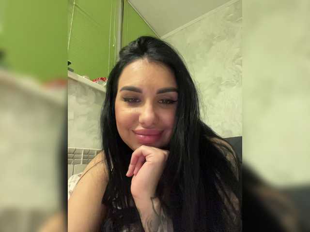 Oddajajo posnetke zaslona Pe4enkaa