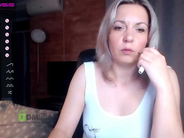 Oddajajo posnetke zaslona VickiSecret