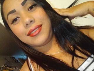 Erotični video klepet vicky-jhon