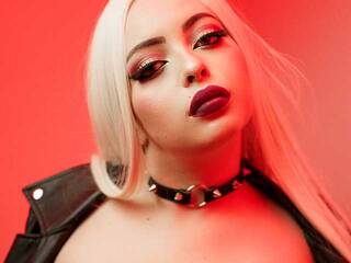 Erotični video klepet VickyBathory