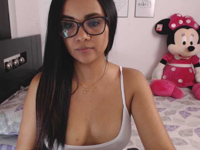 Fotografije Victoriadolff hello guys i am new here i want to have a nice time .... naked # latina # show pvt