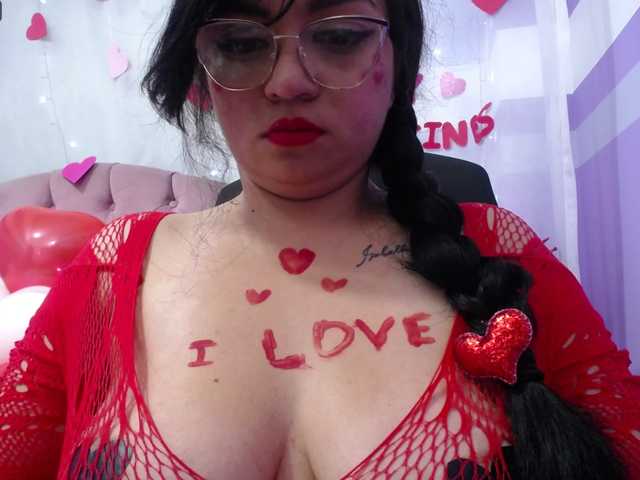 Fotografije VictoriaWill Hot sexy girl, lets have some fun! - Multi-Goal : Play boobs!! #bigboobs #latina #new #bigass #pantyhose