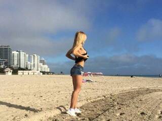 Erotični video klepet Victoriiaaa