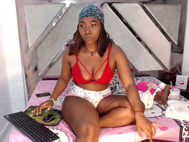 Oddajajo posnetke zaslona Victorysmith