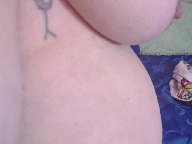 Oddajajo posnetke zaslona viky-hot