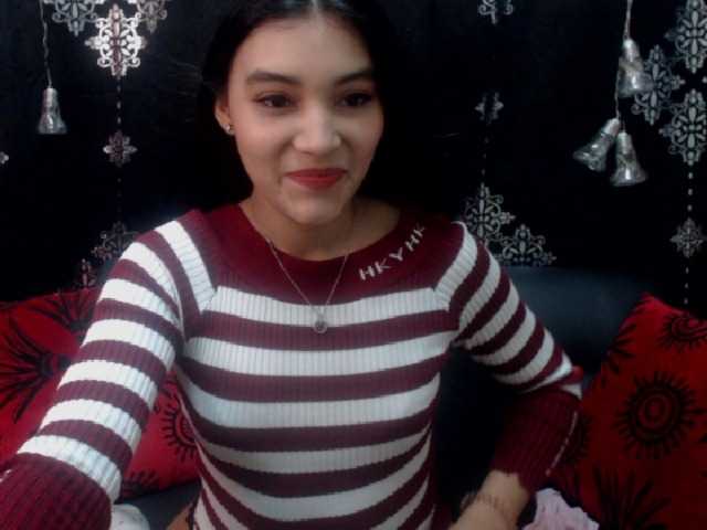 Oddajajo posnetke zaslona vikyroxe