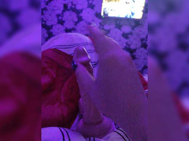 Oddajajo posnetke zaslona Viola-aaa