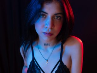 Erotični video klepet violetsmith