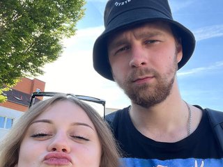 Erotični video klepet VixyVee