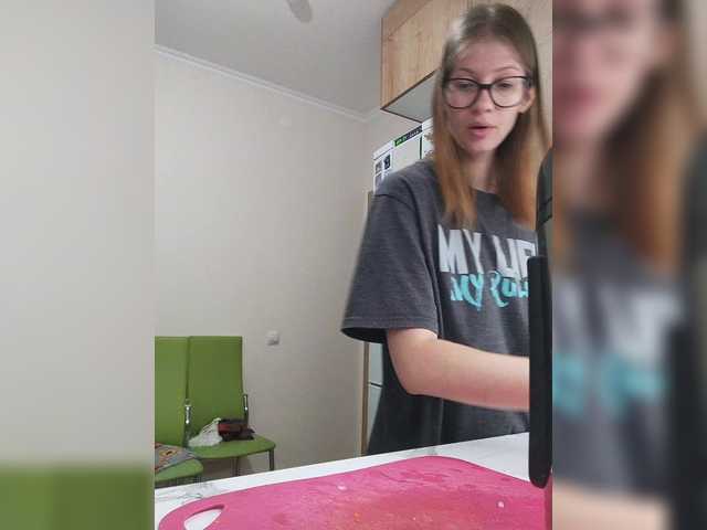 Oddajajo posnetke zaslona WaNaMe