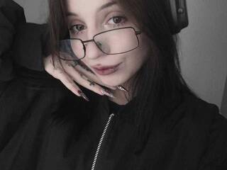 Erotični video klepet Wanda-Goth