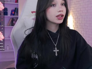 Erotični video klepet Wanda-Goth