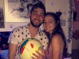 Erotični video klepet WeGotWatUneed