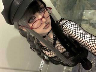 Erotični video klepet whispell