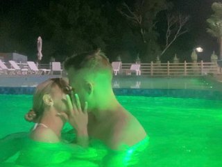 Erotični video klepet White-Foxy