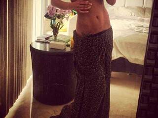 Erotični video klepet WhiteRozzy