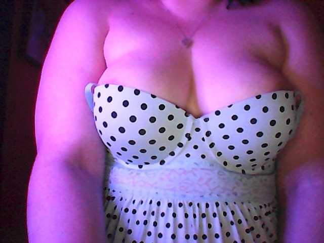 Oddajajo posnetke zaslona WildFantasyCouple69