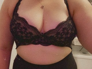 Erotični video klepet WildFantasyCouple69
