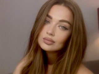 Erotični video klepet WildOlivia